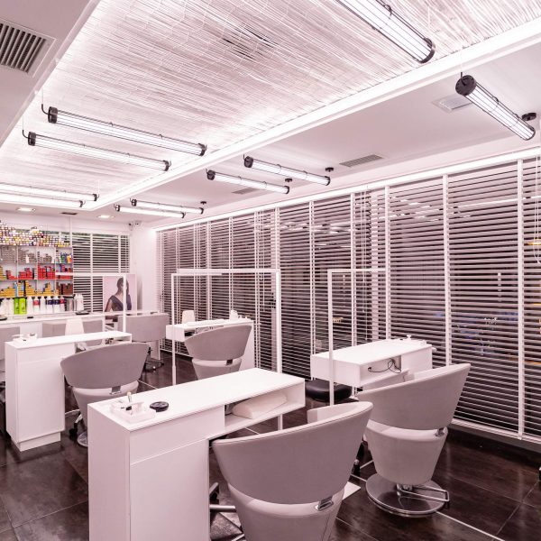 Manikiour2_Panourgias-Selfcare2-600x600 Κομμωτήρια Panourgias SelfCare